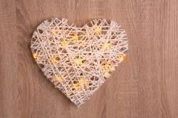 Dekorcia MagicHome Vianoce Rattan Metal Heart, 15 LED, 3xAA, IP20, interir, 30x6 cm