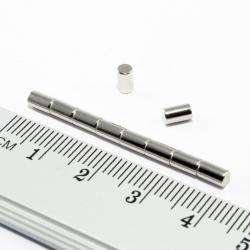 Neodmov magnet valec 35 mm - N38